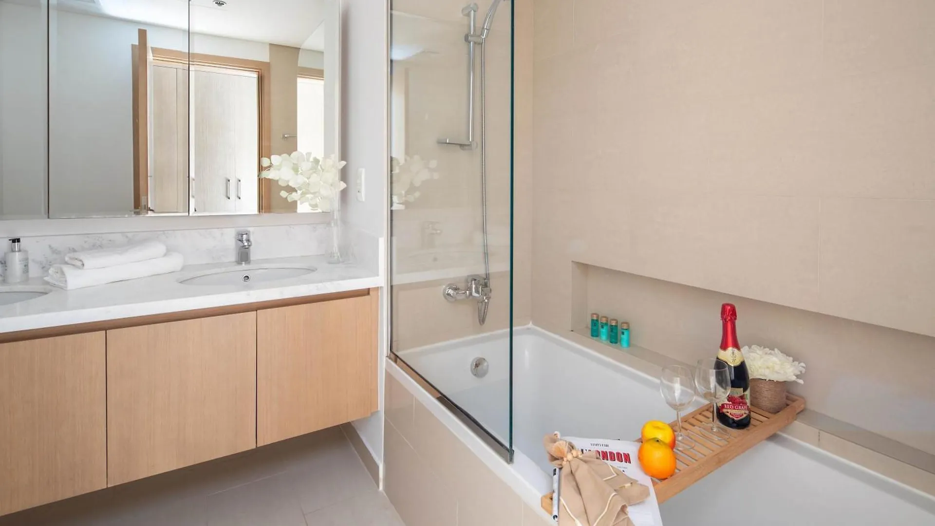 Frank Porter - Harbour Views 2 Dubai Apartamento